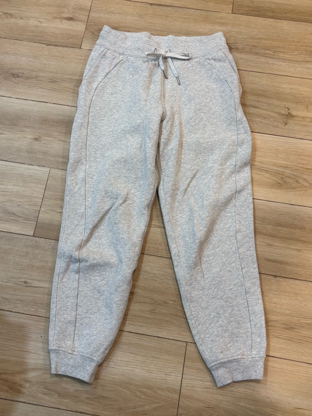 Lululemon Scuba Jogger 6 Loungewear Cozy Comfy Light Gray Heather HR 26”